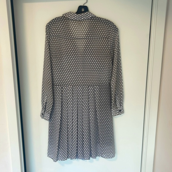 Michael Kors black and white Shirt Dress with box pleats - Picture 3 of 7